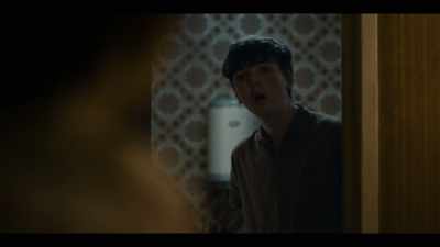 - Where are the pliers?
- Archie, - Say Nothing