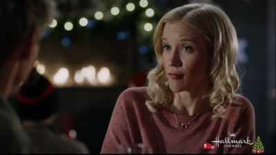 - Where are they?
- Hitchens, Nebraska. - Road to Christmas