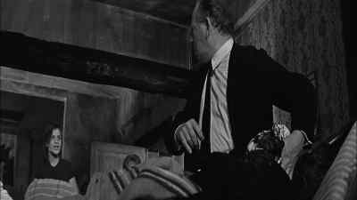 - Where did you find him?
- In the shed. I found him. - Rapture