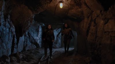 Where did she go? - Van Helsing