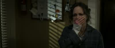 Peter. Where do you go? Who does this to you? Please go to sleep, Aunt May. - Please tell me. - Aunt - The Amazing Spider Man