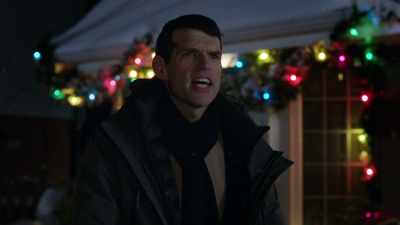 -Where do you have us set up?
-Oh, in the den on the pullout. - Home Sweet Home Alone