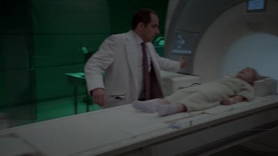 Where does it hurt? - House