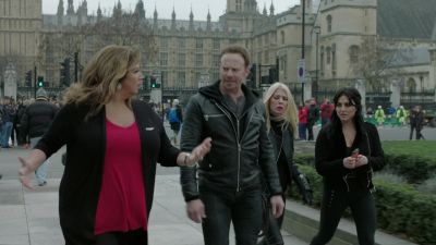 Where is Dr Wobbegon - Sharknado 5: Global Swarming