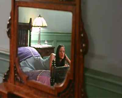 - Where have you been?
- Not very far. - The Cat and the Canary