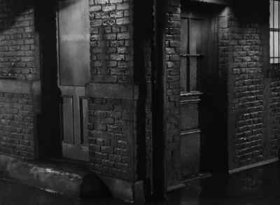 - Where is he?
- He was standing right there! - Love Happy