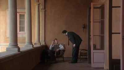 - Where is he?
- Who? - Unstrung Heroes