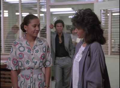 - Where they holed up?
- In a place called the Maze. - Miami Vice