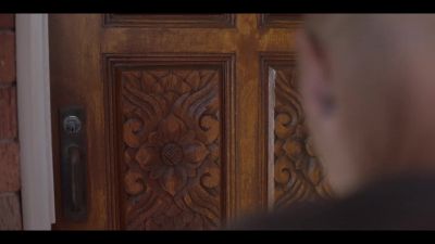 ('WHERE I STOOD' BY MISSY
HIGGINS PLAYS ON STEREO) - Mr Inbetween