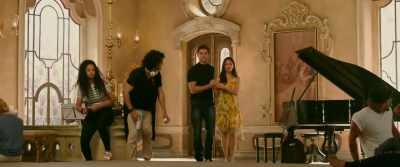 Where is it? - Here.
I thought you were joking. - Kaabil