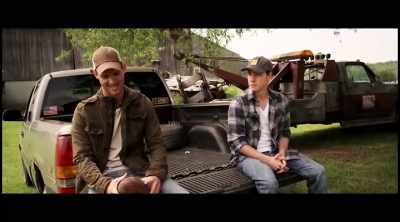 Where just about
everything and everyone - Country Crush