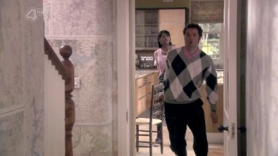 Where on earth are you going? - Skins
