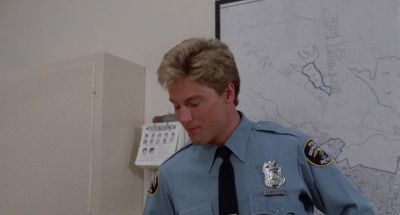 Where is the damn ticket booth - Killer Klowns from Outer Space