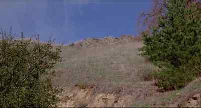 - Where is the estate?
- Up there, I think. - An Eye for an Eye