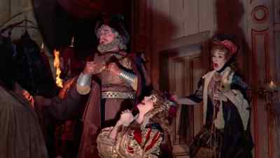 Where is the fiery,
untamed steed? - Heller in Pink Tights