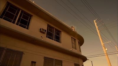- WHERE THE HELL IS BURKE?
- HE DIDN'T MAKE IT. - Burn Notice