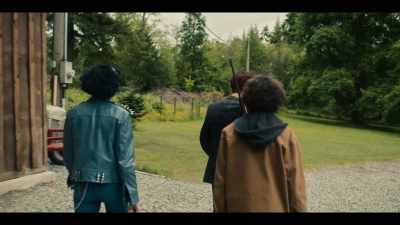 - Where is Zoe on your threat scale?
- A high six. - The Imperfects