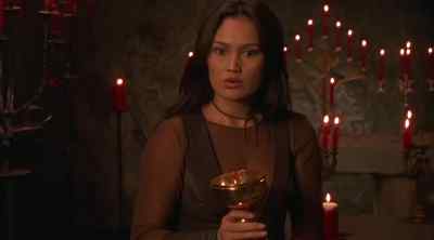 Where'd you learn
to do that? - Relic Hunter