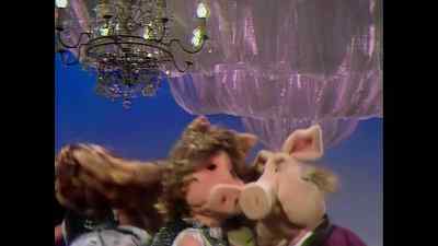 -Where'd you say you were born?
-In Paris. - The Muppet Show