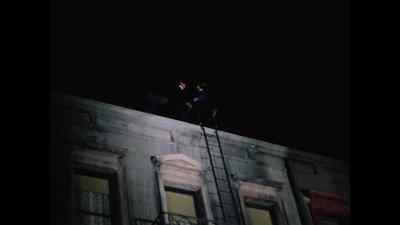 Where's Bolton? We need
a marksman with a scope! - Kolchak: The Night Stalker