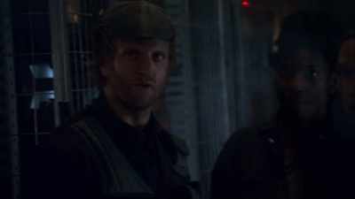 - Where's my guy?
- I'm right here. - Snowpiercer