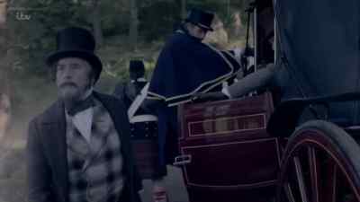 - Where's Her Majesty?
- I thought she was with you, Sir. - Victoria
