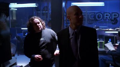 - Where's Molly?
- Uh, Molly? - Smallville