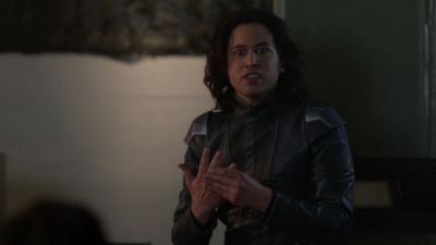 Where's my ring? - Supergirl
