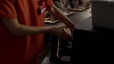 Where's she going with that tray? - Orange Is the New Black