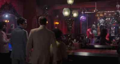 - Where's Strutter?
- He's gotta be inside somewhere. - Live and Let Die