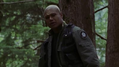 - Where's Teal'c?
- I am here, O'Neill. - Stargate SG-1