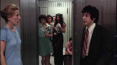 - Where's the back door? - Dog Day Afternoon