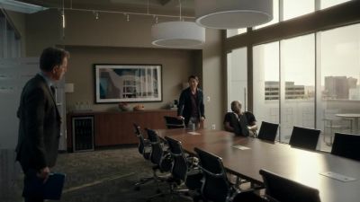 Where's the board?
I requested a meeting. - The Resident