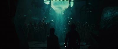 - Where's the girl?
- She's still inside. - Cowboys &amp; Aliens