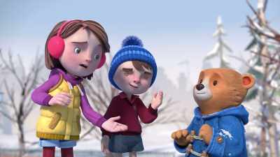 -Where's the hat?
-I decided to give it to the bird. - The Adventures of Paddington