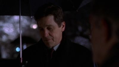 -Where's the president?
-At Ted Marcus' fundraiser. - The West Wing
