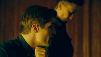 - Where's Tobar?
- He wants you to come to see him. - Strike Back