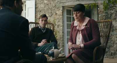 Whether to reveal
all that we know, - Monsieur Spade
