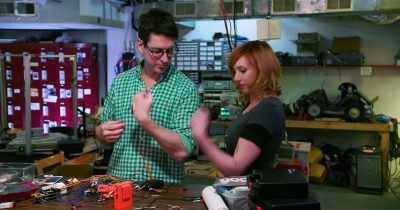 Which is this bicep here.
So, if I squeeze my arm up... - White Rabbit Project