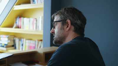 Which, you know, Henry VIII
was married six times, - Louis Theroux: Life on the Edge