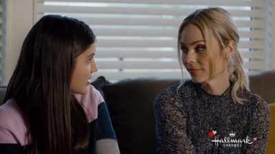 Which looks great on college
transcripts, right, Miss Fox? - Playing Cupid