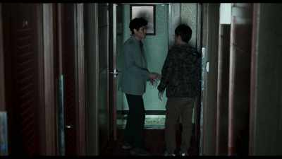 - Which one is it?
- You're not making any sense. - The 8th Night