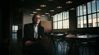 Which really is
it's sort of remarkable,
doesn't really help. - Giuliani: What Happened to America's Mayor?