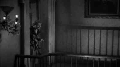 Which way? - The Cat and the Canary