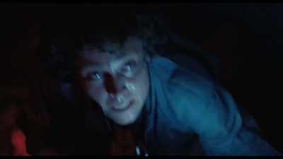 -Which way?
-Straight ahead and left. - Aliens Expanded