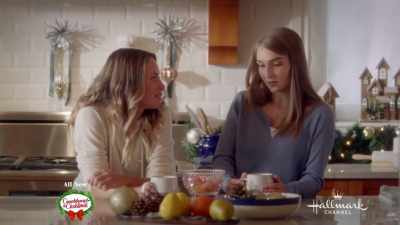 Which you, big sister,
totally deserve - Gingerbread Miracle