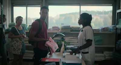 - While we have
to take care of you, - Sage homme