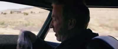 While I get my bearings,
you drive, I'll point. - El Camino Christmas