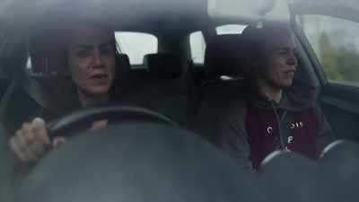 ..while I was miserably banging
Benjamin Detroit - I Hate Suzie