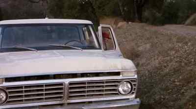 While old Boss tried to draft
some bodyguards... - The Dukes of Hazzard